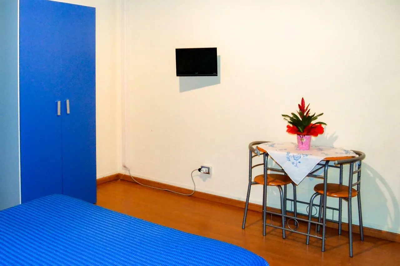 Hotel Cheap In Center à Palerme 0*,